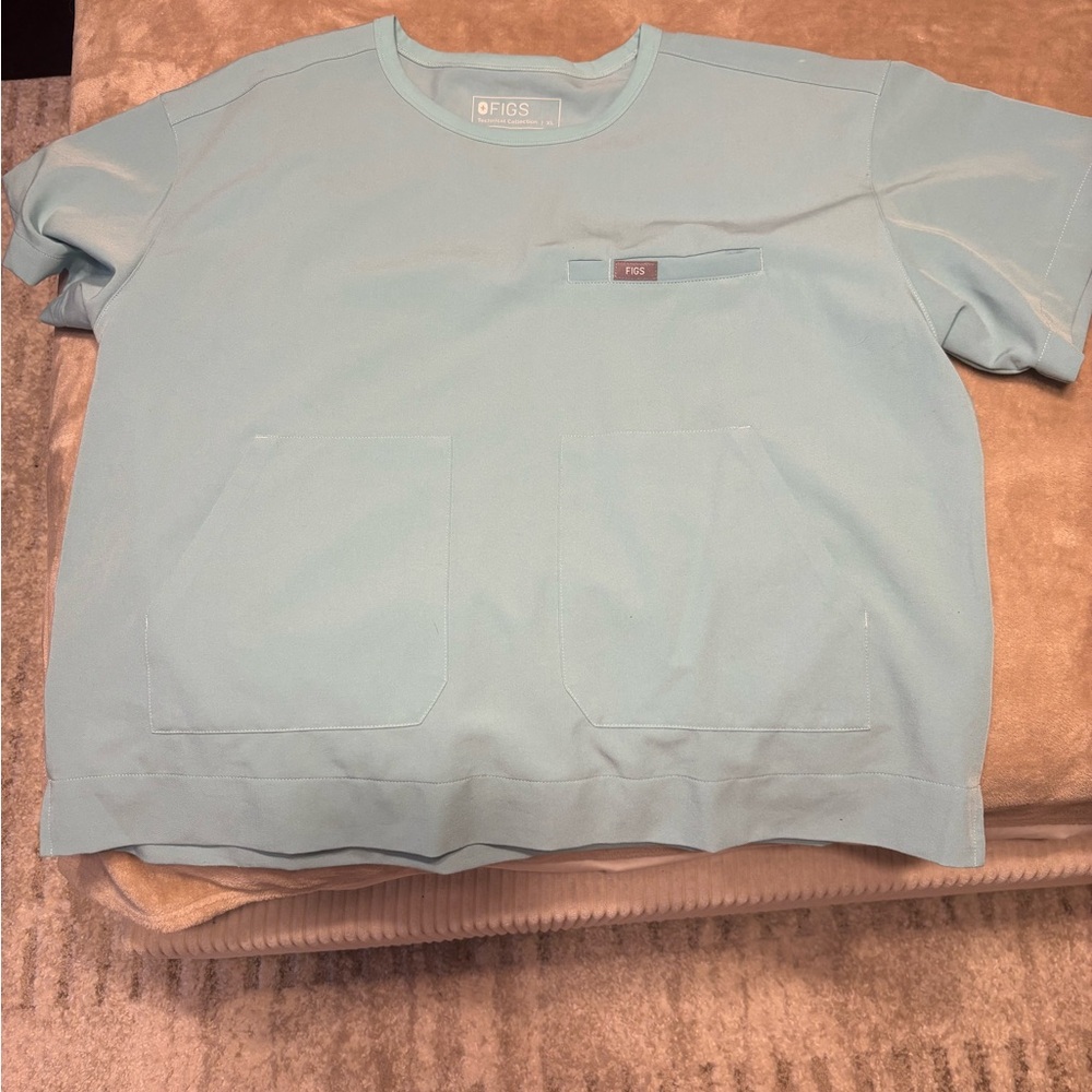 Figs Seaglass Crewneck Scrub Top